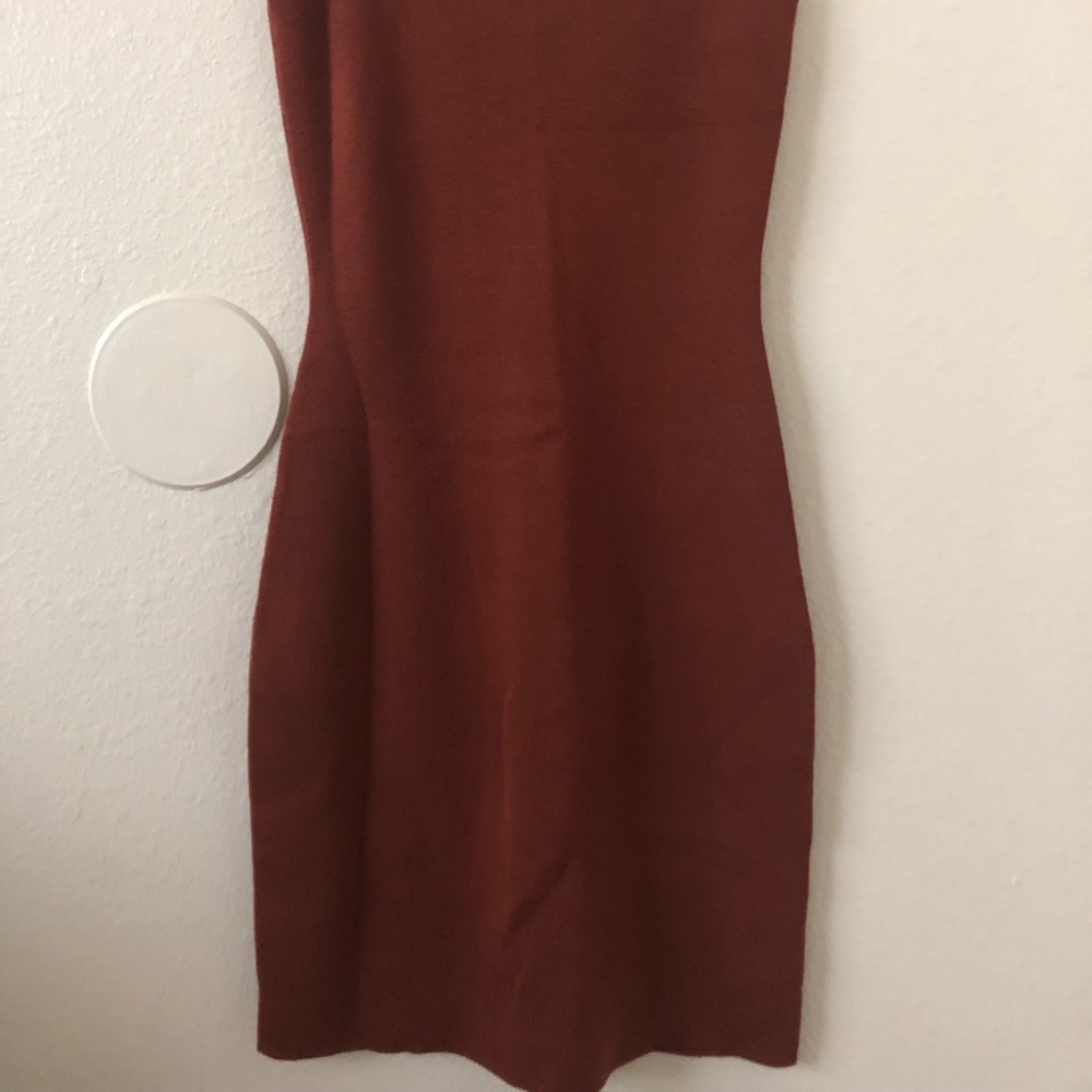 Women’s dress - Picture 12 of 13